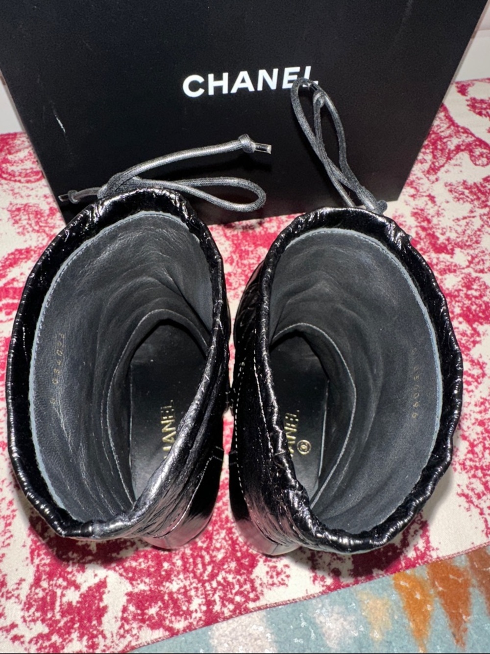 CHANEL Black Quilted Crumpled Calfskin Leather Short Boots with CC Logo - Picture 9 of 15